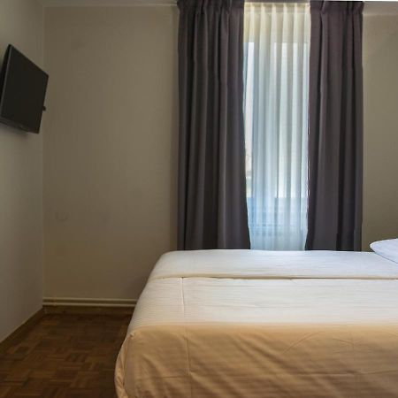 Hotel Minerva Μεντουλίν Εξωτερικό φωτογραφία