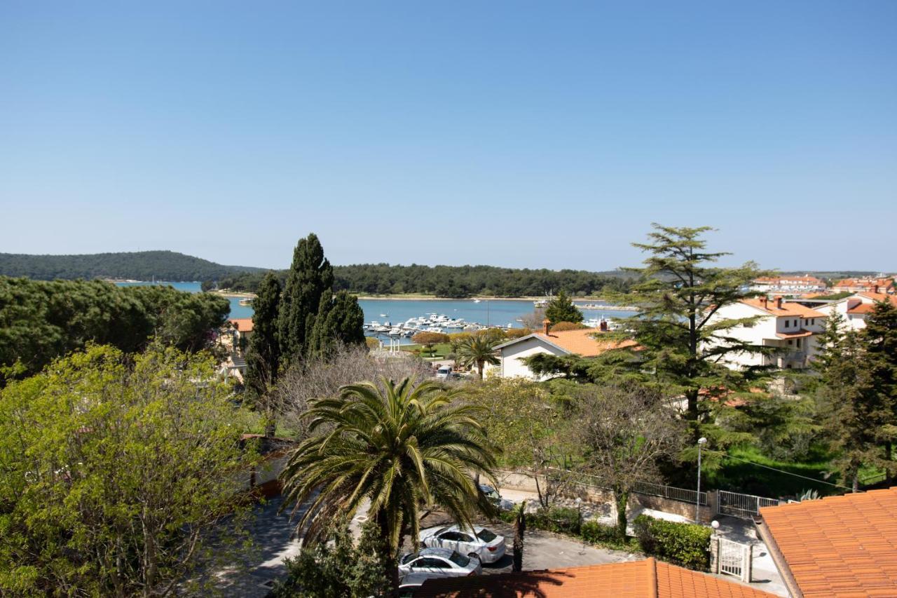 Hotel Minerva Μεντουλίν Εξωτερικό φωτογραφία