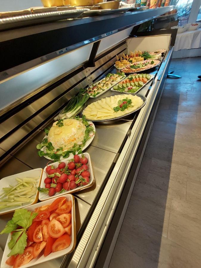 Hotel Minerva Μεντουλίν Εξωτερικό φωτογραφία